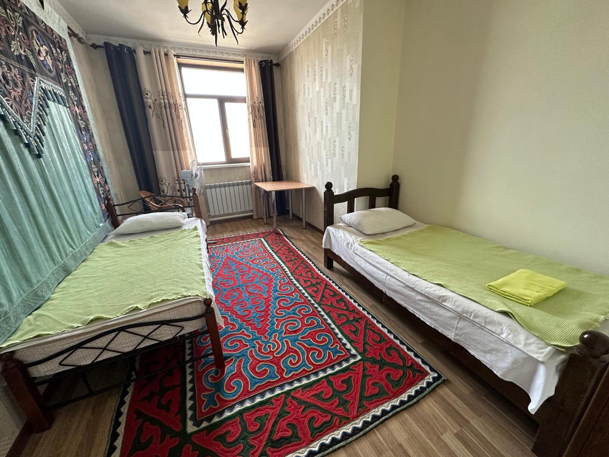 Kurak Homestay Bishkek Exterior photo