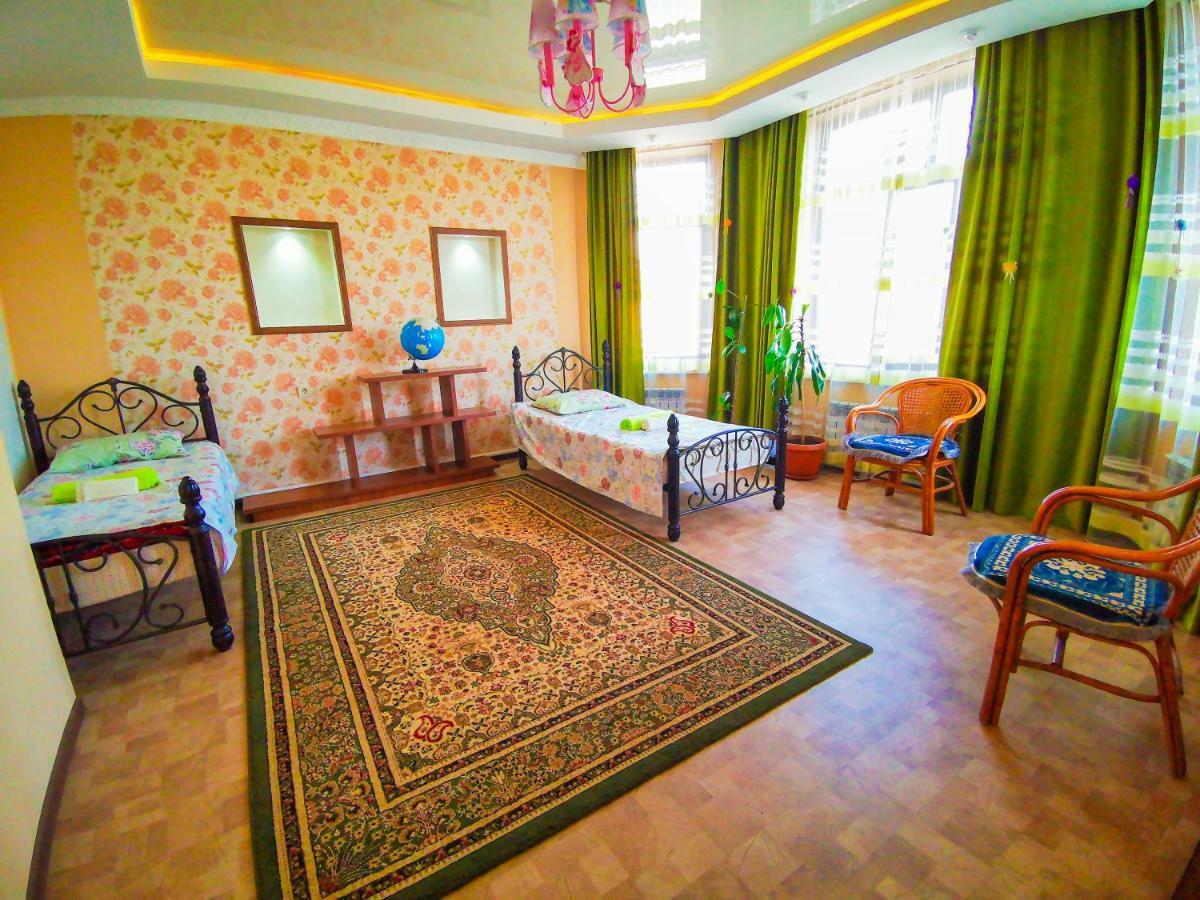 Kurak Homestay Bishkek Exterior photo